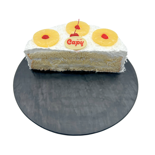 Pastel de Piña Colada